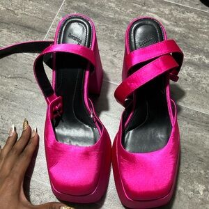 beautiful platforms new with a single posture and very well maintained